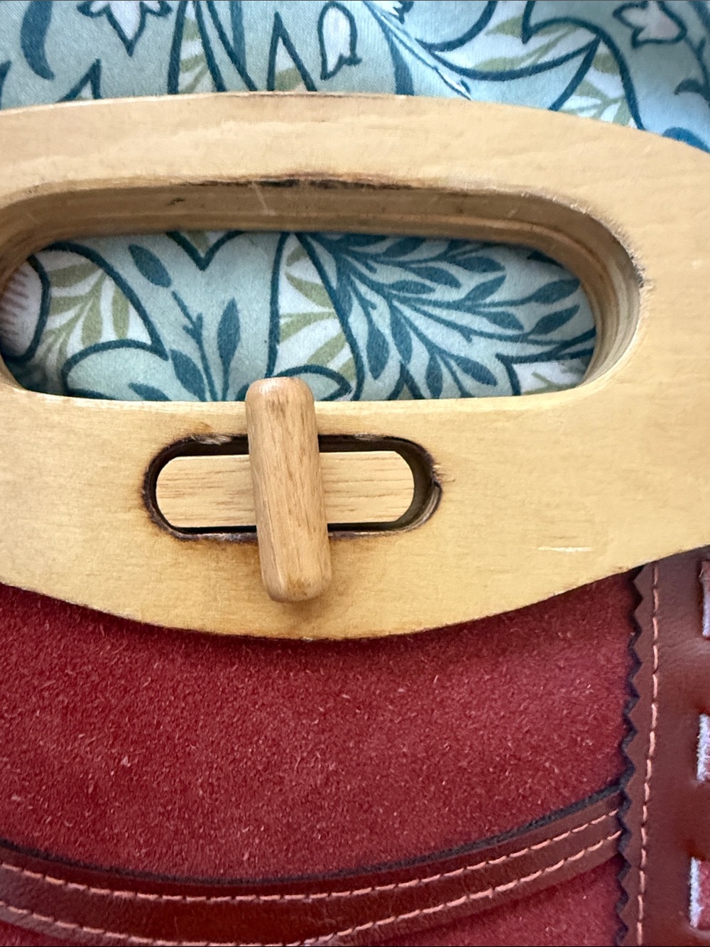 Vintage Rust Suede Wooden-Handle Clutch - Picture 5 of 6